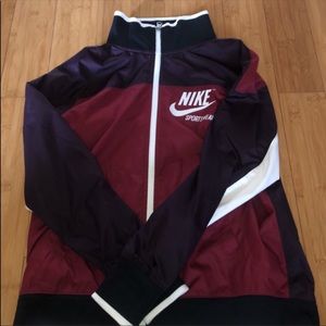 Nike Windbreaker